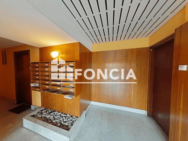 Location Appartement 3 pièces 73.09 m² - RUE DESIRE MARTIN Rouen 76000