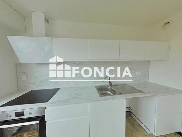 Location Appartement 3 pièces 73.09 m² - RUE DESIRE MARTIN Rouen 76000