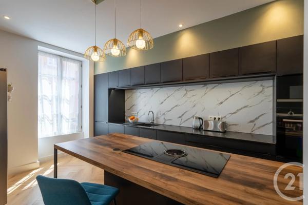 Appartement F4 à vendre  4 pièces - 142,54 m 2   ALBI  - 81