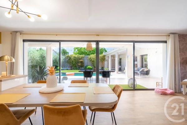 Appartement F4 à vendre  4 pièces - 142,54 m 2   ALBI  - 81