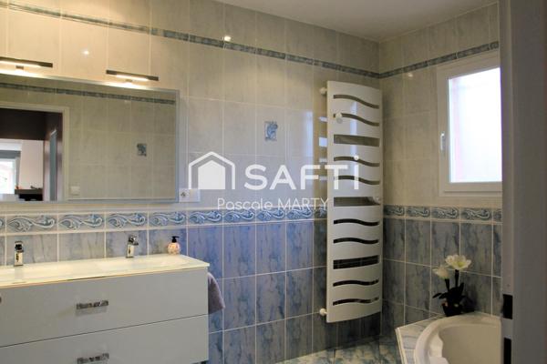 Villa T4 sous sol complet et piscine sur 2500m²