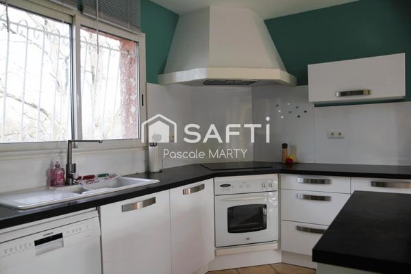 Villa T4 sous sol complet et piscine sur 2500m²