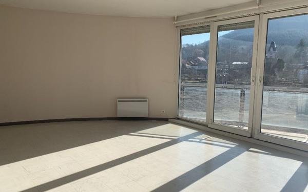 Appartement à louer    1 pièce •  Saint-Dié-des-Vosges