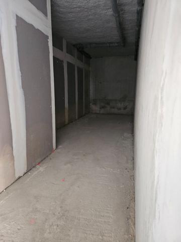 LOCAL COMMERCIAL BRUT À LOUER 66 m² + CAVE - IMMEUBLE NEUF