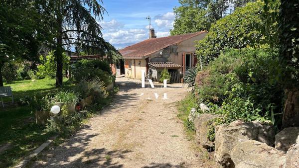 Corps de Ferme à rénover sur plus de 4 hectares