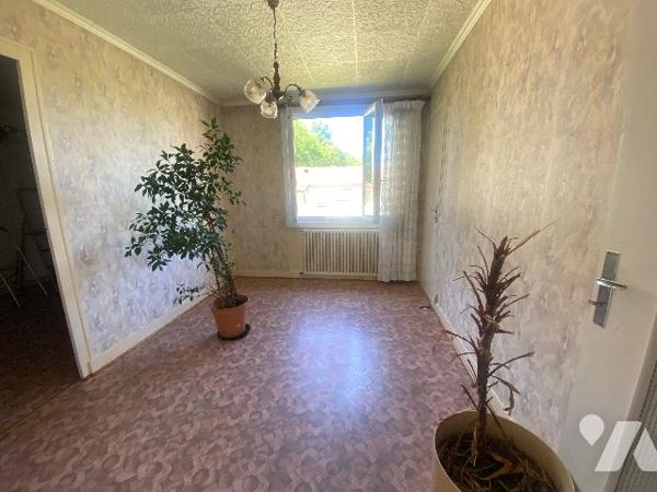 Maison à rénover de 75m² env sur sous-sol de 75m² env, terrain de 602m²