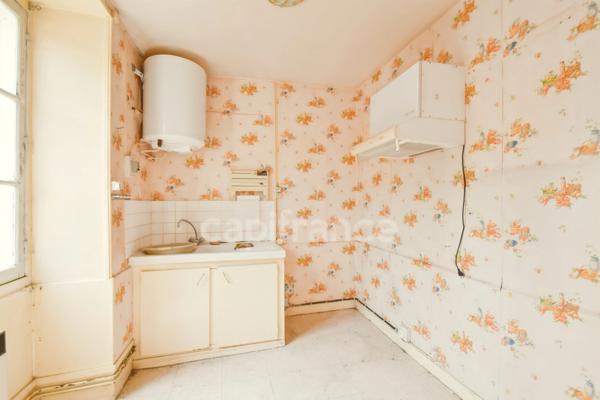 Immeuble à rénover au cœur de Méréville – Idéal investissement ou projet mixte pro/perso