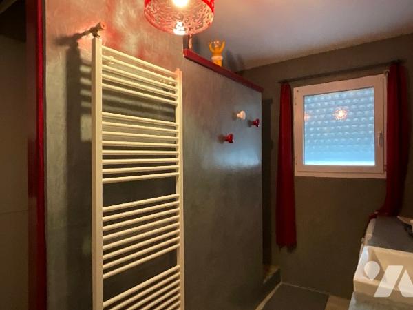 AUZOUER EN TOURAINE (37110) – Maison de village avec dépendances d’antan