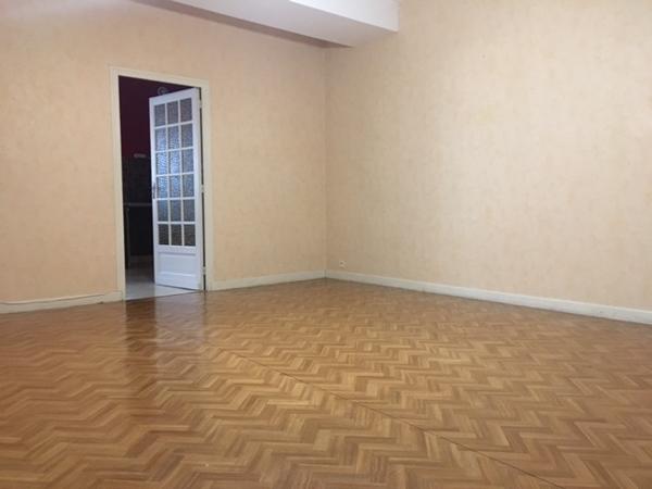 Menetou-Salon (18510) Maison de Bourg 4 Pièces de 83m2 + Garage-Atelier de 35m2 Avec Commerces de Proximité à Pied