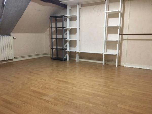 Menetou-Salon (18510) Maison de Bourg 4 Pièces de 83m2 + Garage-Atelier de 35m2 Avec Commerces de Proximité à Pied