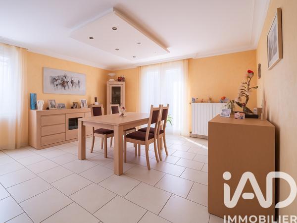 Maison à vendre 6 pièces 196 m² Ruaudin