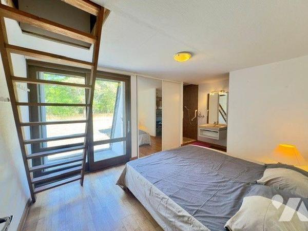 A vendre à MOËLAN-SUR-MER (29) UNE MAISON ARCHITECTURALE AU CoeUR DE LA NATURE

Originalité, ...