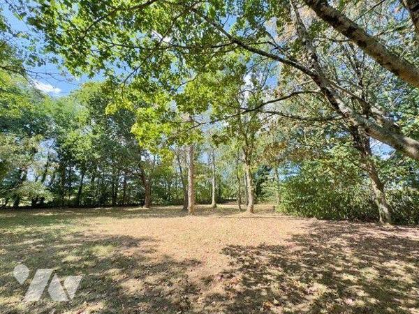 A vendre à MOËLAN-SUR-MER (29) UNE MAISON ARCHITECTURALE AU CoeUR DE LA NATURE

Originalité, ...