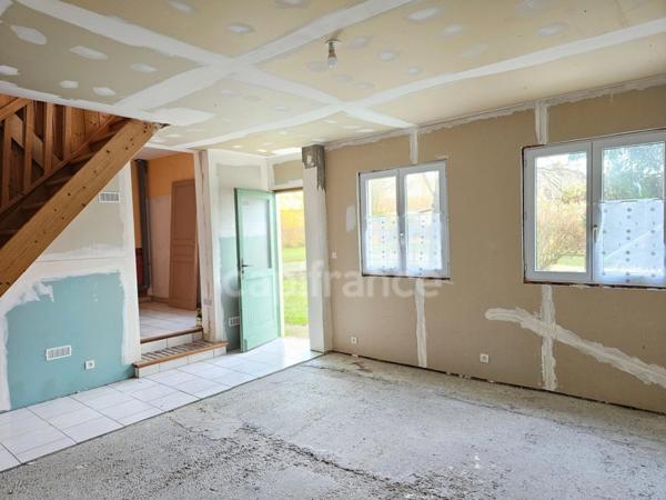 DOUBLE OPPORTUNITE MAISON HABITABLE ET DEPENDANCE A RENOVER à BOUVAINCOURT SUR BRESLE (80)