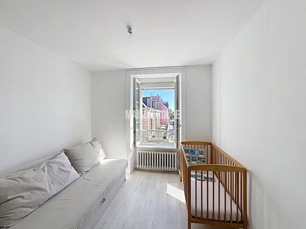 Duplex lumineux au coeur de Cancale