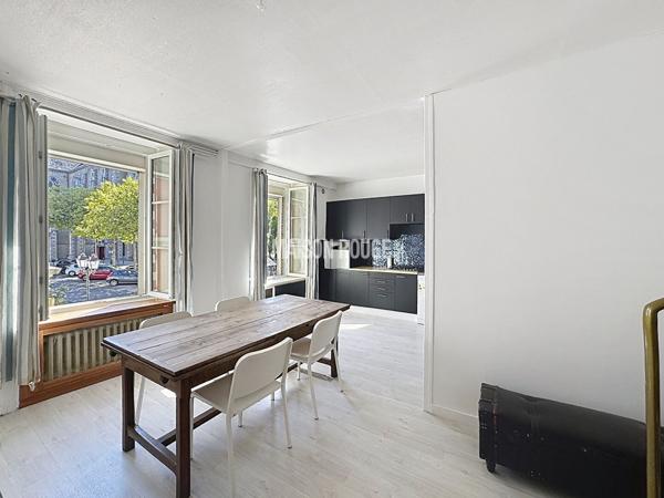 Duplex lumineux au coeur de Cancale