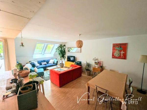 Duplex t3-Terrasse – place de Parking- Île de Nantes