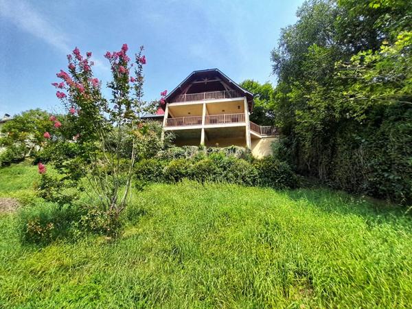 Maison d'architecte de 148m2 avec vue montagne