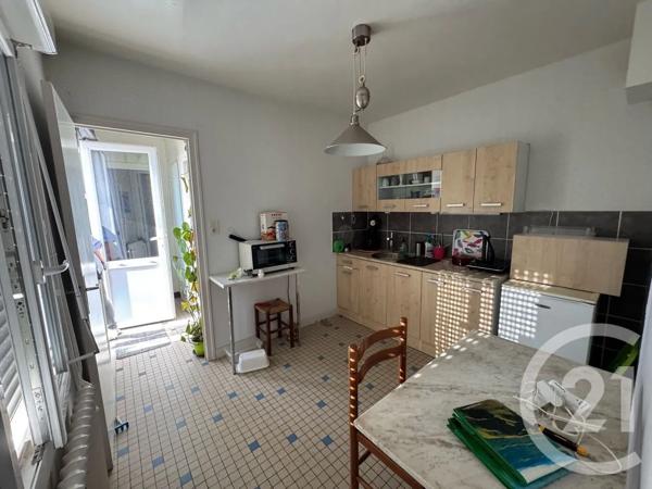 Maison à vendre  5 pièces - 99 m 2   SANSAC DE MARMIESSE  - 15