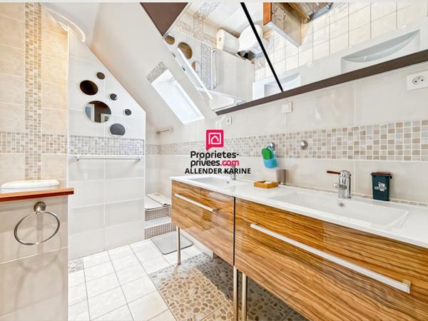 Maison Thorigny Sur Oreuse 7 pièce(s) 145 m2