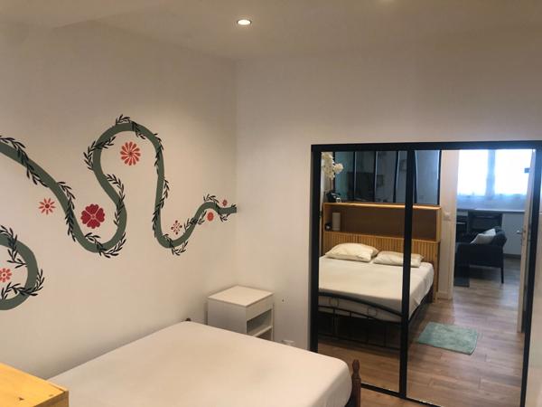 Gardanne centre ville - Studio meublé 26 m²  entièrement rénoivé.