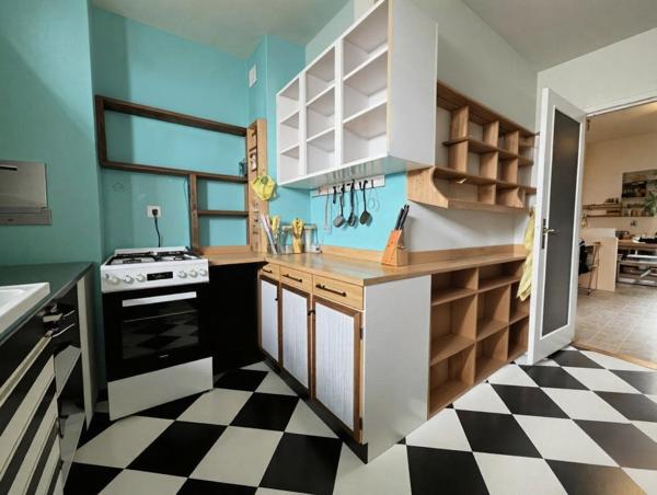 Appartement à MONTREUIL (93100)