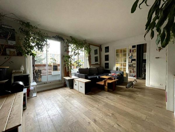 Appartement à MONTREUIL (93100)