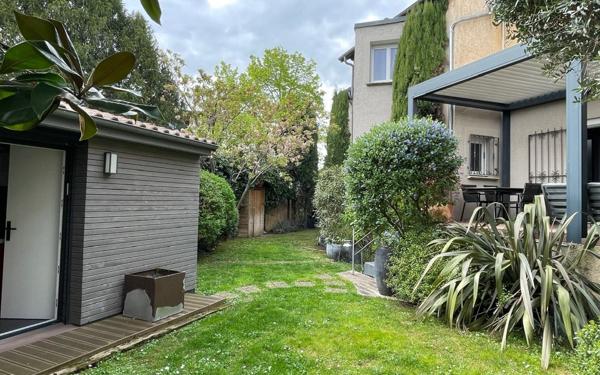 Maison à vendre    6 pièces • 154 m2 Saint-Maur-des-Fossés