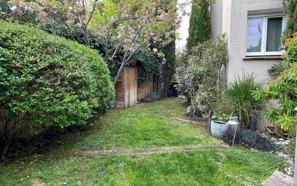 Maison à vendre    6 pièces • 154 m2 Saint-Maur-des-Fossés