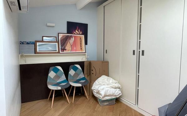 Maison à vendre    6 pièces • 154 m2 Saint-Maur-des-Fossés