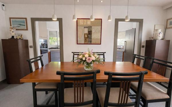 Maison à vendre    6 pièces • 154 m2 Saint-Maur-des-Fossés