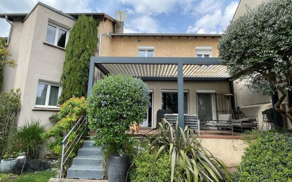 Maison à vendre    6 pièces • 154 m2 Saint-Maur-des-Fossés