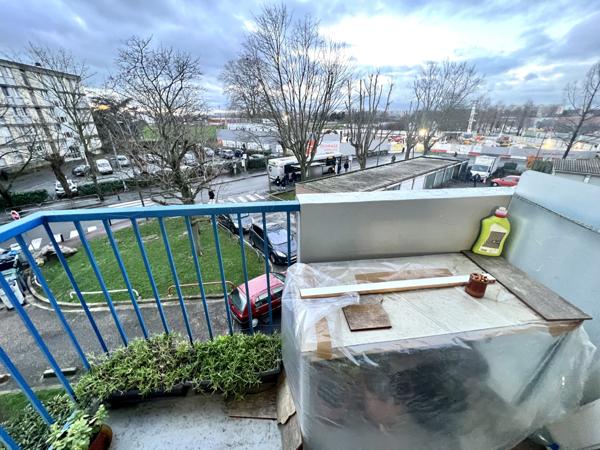 Aulnay-sous-Bois (93600) 3 Pièces avec parking, cave - futur métro