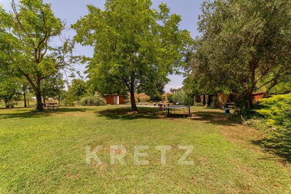 Propriété 6 chambres, 2 gîtes, piscine et parc de 2 hectares