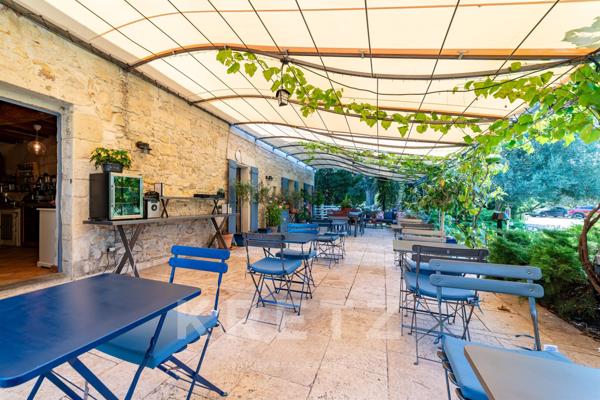 Propriété 6 chambres, 2 gîtes, piscine et parc de 2 hectares