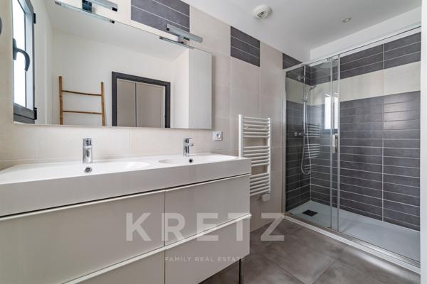 Villa d’architecte avec vue panoramique proche Aix-en-Provence