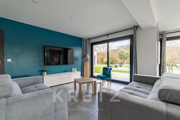 Villa d’architecte avec vue panoramique proche Aix-en-Provence