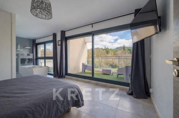 Villa d’architecte avec vue panoramique proche Aix-en-Provence