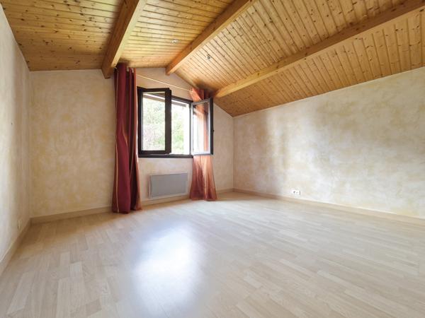 Maison 6 pièce(s) 4 chambre(s) 151.57 m²