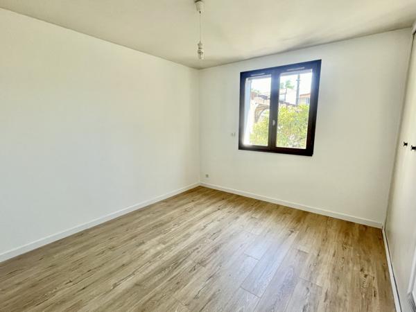 Maison 6 pièce(s) 4 chambre(s) 151.57 m²