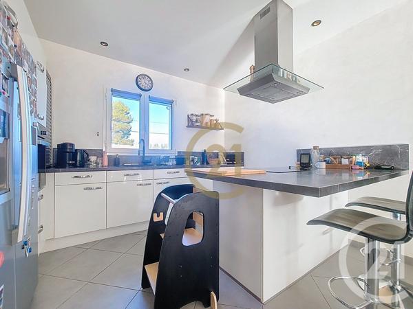 Maison à vendre  4 pièces - 130 m2 LORGUES - 83