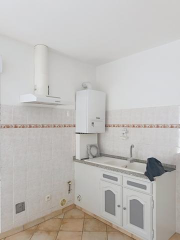 Bollène (84500) Appartement T3 66.00 m2 à louer à Bollène