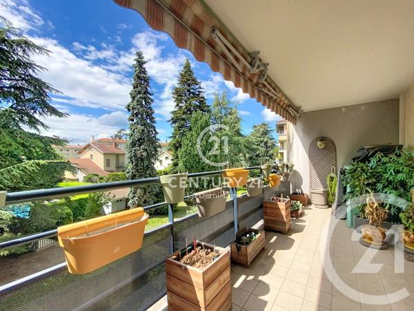 Appartement T4 à vendre  4 pièces - 85,64 m 2   TASSIN LA DEMI LUNE  - 69