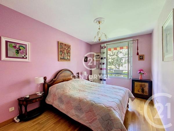 Appartement T4 à vendre  4 pièces - 85,64 m 2   TASSIN LA DEMI LUNE  - 69