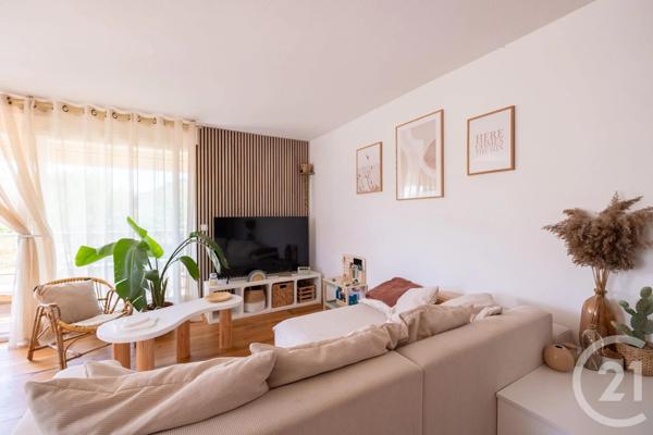 Appartement F4 à vendre  4 pièces - 86,92 m 2   MESSERY  - 74
