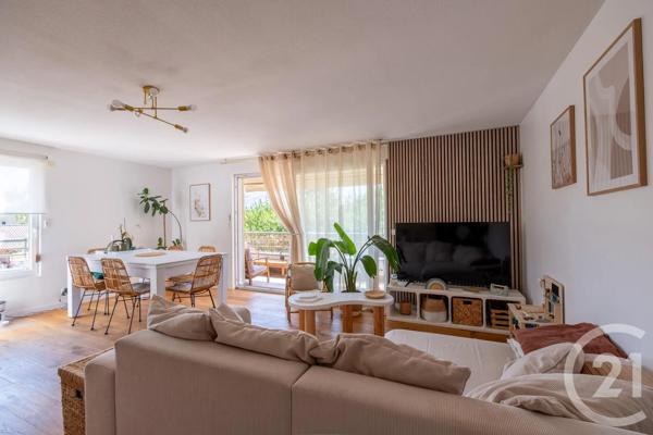 Appartement F4 à vendre  4 pièces - 86,92 m 2   MESSERY  - 74