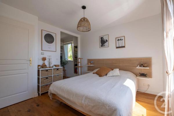 Appartement F4 à vendre  4 pièces - 86,92 m 2   MESSERY  - 74
