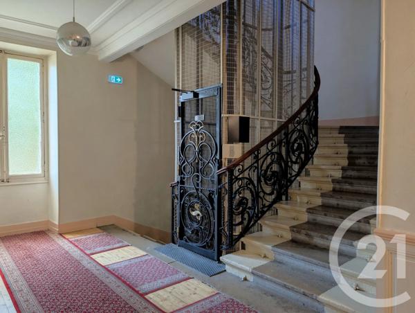 Appartement T1 à vendre  1 pièce - 31,02 m 2   AIX LES BAINS  - 73