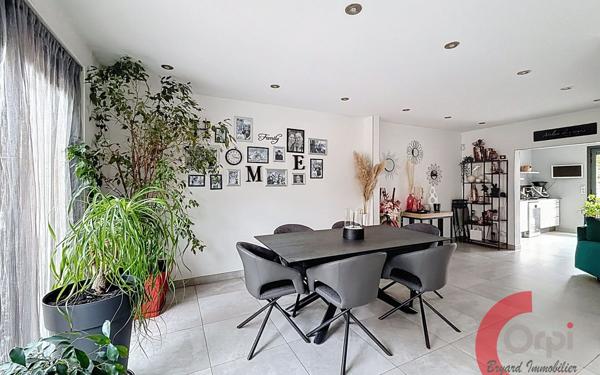 Maison à vendre    5 pièces •  Bry-sur-Marne