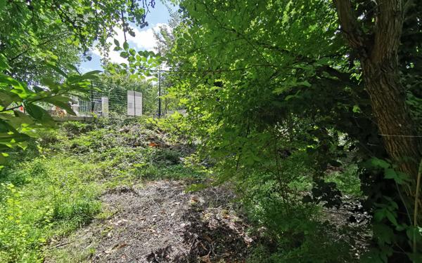 Terrain à vendre    Varennes-Jarcy